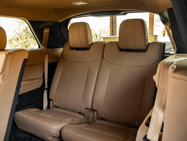 Photo of 2025 Green Land Rover Range Rover