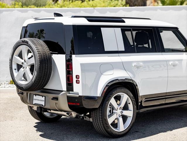 Photo of 2025 Fuji White Land Rover Defender
