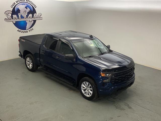 Photo of 2022 Northsky Blue Metallic Chevrolet Silverado 1500