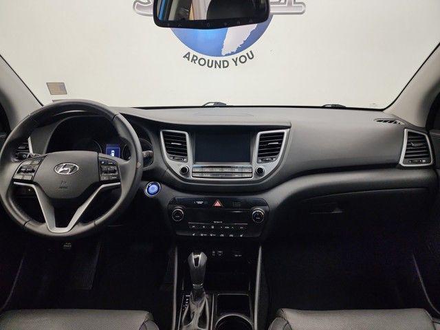 Photo of 2017 Caribbean Blue Hyundai TUCSON