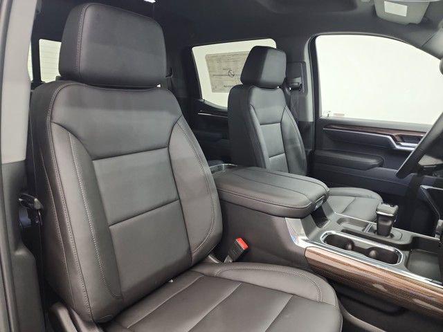 Photo of 2026 Black Chevrolet Silverado 1500