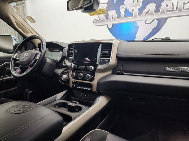 Photo of 2022 Diamond Black Crystal Pearlcoat RAM 2500