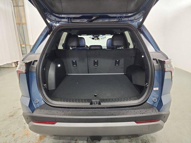 Photo of 2026 Lakeshore Blue Metallic Chevrolet Equinox