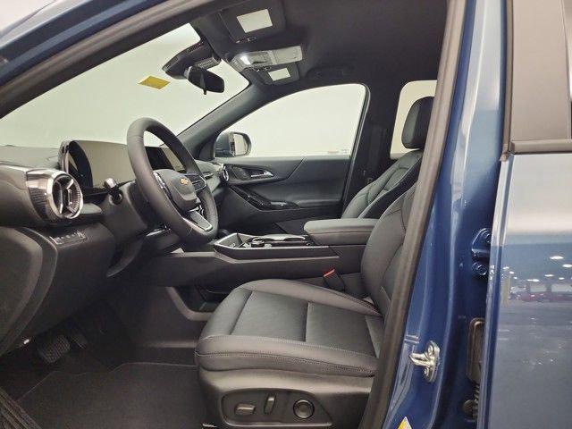 Photo of 2026 Lakeshore Blue Metallic Chevrolet Equinox
