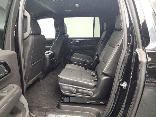 Photo of 2025 Black Chevrolet Suburban
