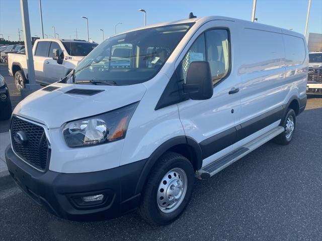 Photo of 2023 Oxford White Ford Transit-250