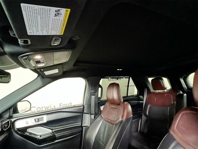 Photo of 2022 Agate Black Metallic Ford Explorer
