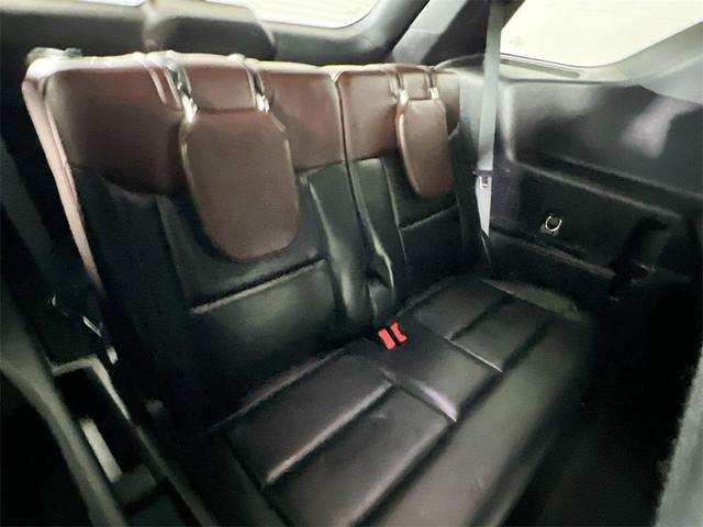 Photo of 2022 Agate Black Metallic Ford Explorer