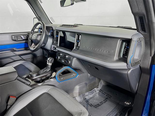 Photo of 2024 Blue Metallic Ford Bronco