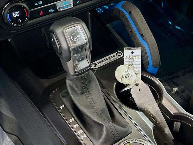Photo of 2024 Blue Metallic Ford Bronco