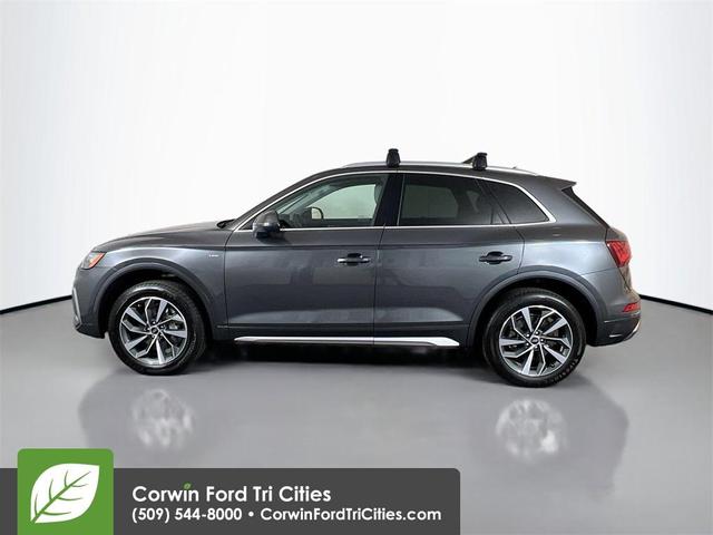 Photo of 2022 Gray Audi Q5