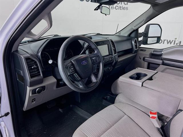 Photo of 2019 Oxford White Ford F-150