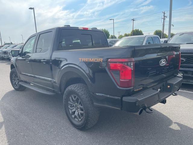 Photo of 2025 Agate Black Metallic Ford F-150