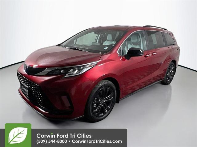 Photo of 2024 Ruby Flare Pearl Toyota Sienna