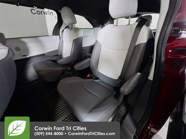 Photo of 2024 Ruby Flare Pearl Toyota Sienna