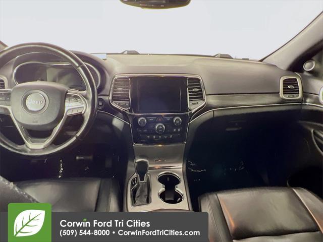 Photo of 2021 Bright White Clearcoat Jeep Grand Cherokee