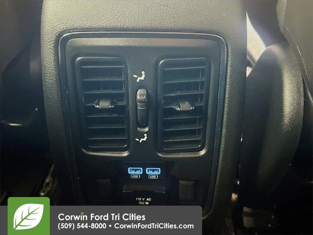 Photo of 2021 Bright White Clearcoat Jeep Grand Cherokee