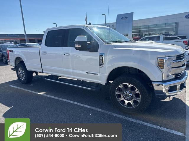 Photo of 2019 White Platinum Metallic Tri-Coat Ford F-350