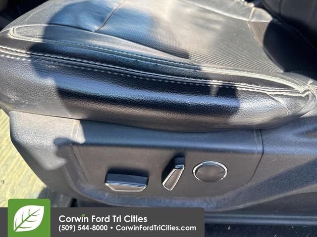 Photo of 2019 White Platinum Metallic Tri-Coat Ford F-350