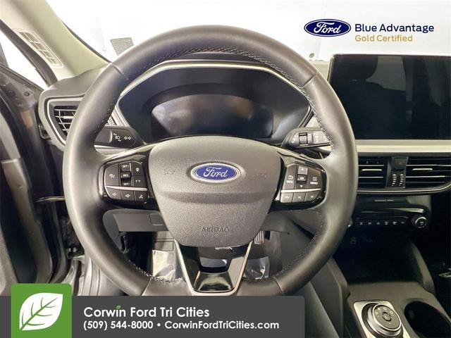 Photo of 2024 Agate Black Metallic Ford Escape
