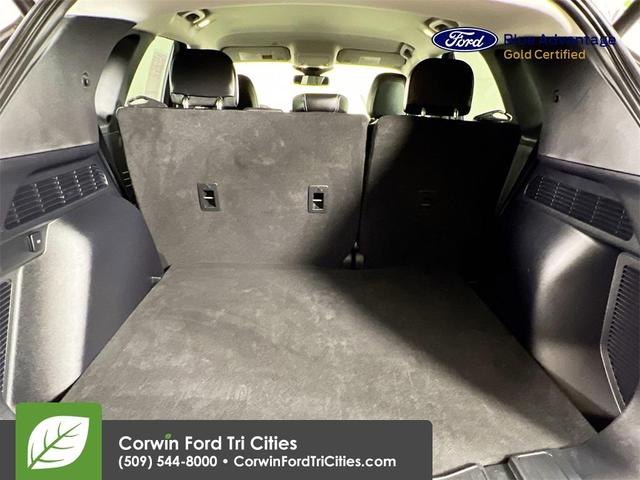Photo of 2024 Agate Black Metallic Ford Escape