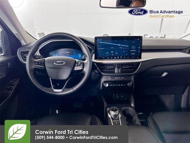 Photo of 2024 Agate Black Metallic Ford Escape