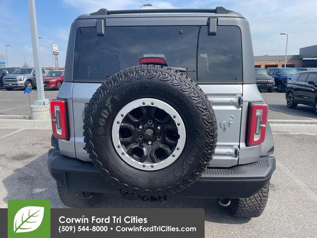 Photo of 2023 Iconic Silver Metallic Ford Bronco