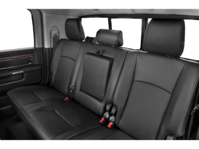 Photo of 2018 Brilliant Black Crystal Pearlcoat RAM 2500