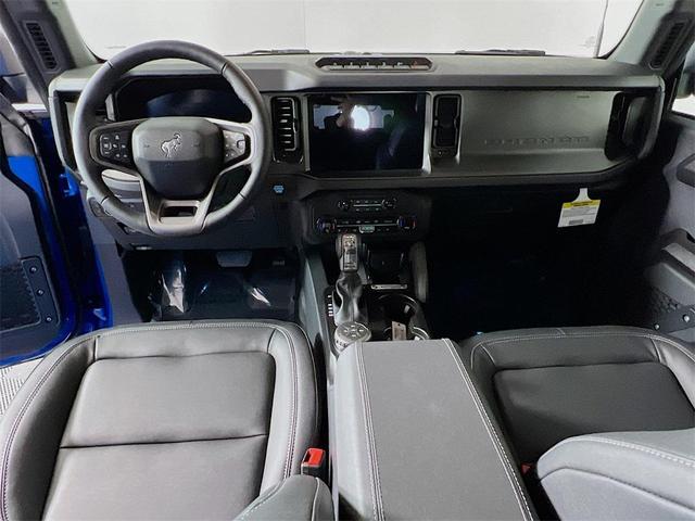 Photo of 2025 Velocity Blue Metallic Ford Bronco
