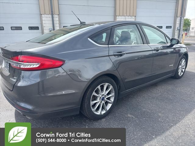 Photo of 2017 Magnetic Ford Fusion Hybrid