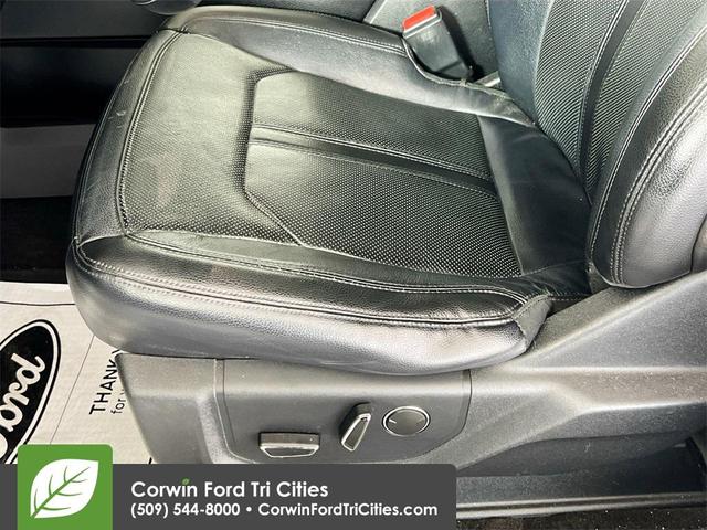 Photo of 2018 Oxford White Ford Expedition