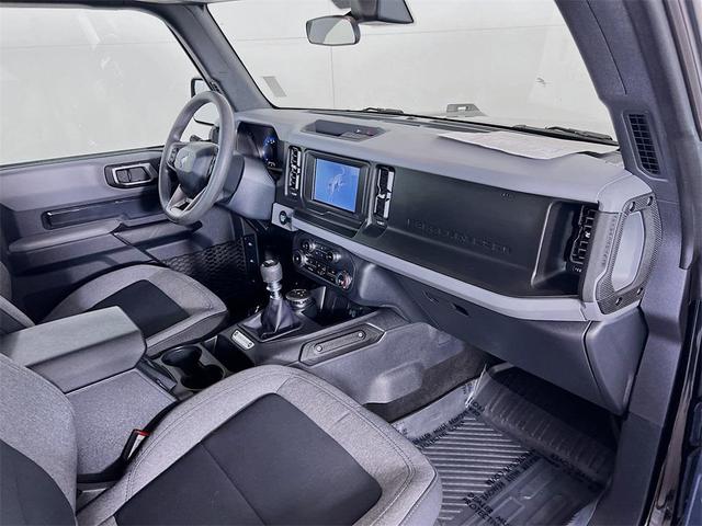 Photo of 2023 Shadow Black Ford Bronco