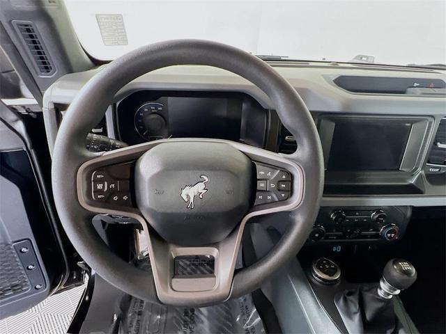Photo of 2023 Shadow Black Ford Bronco