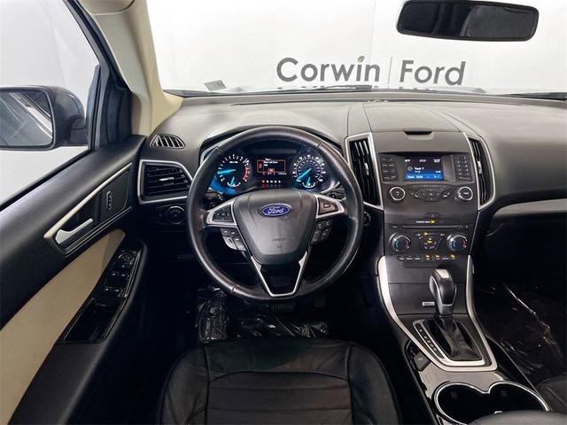 Photo of 2018 Magnetic Metallic Ford Edge