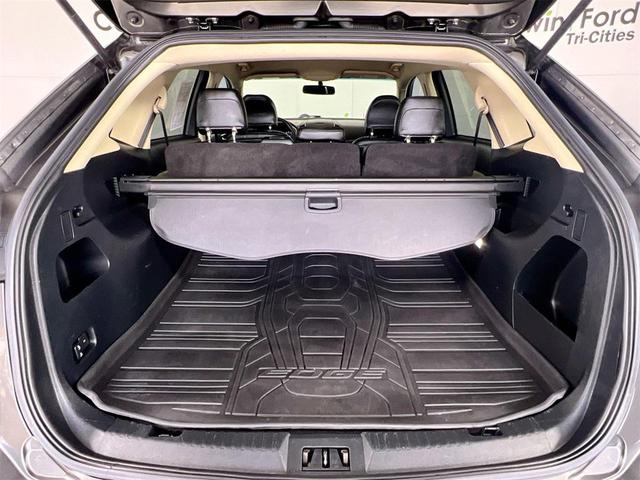 Photo of 2018 Magnetic Metallic Ford Edge