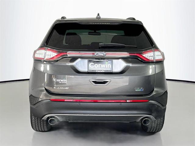 Photo of 2018 Magnetic Metallic Ford Edge