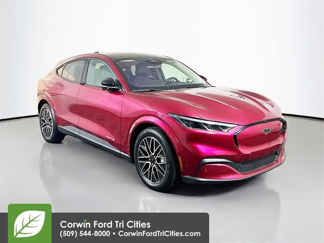 Photo of 2025 Molten Magenta Metallic Tinted Clearcoat Ford Mustang Mach-E
