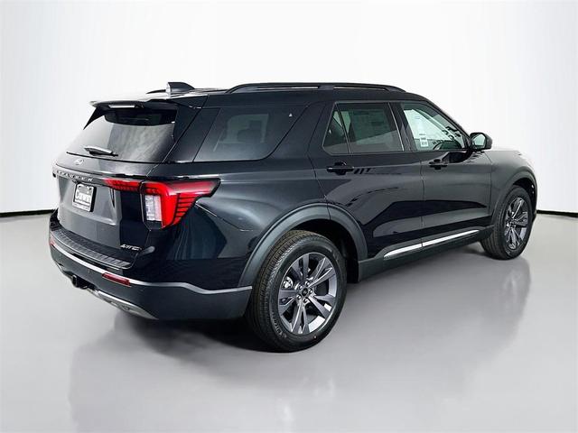 Photo of 2025 Agate Black Metallic Ford Explorer