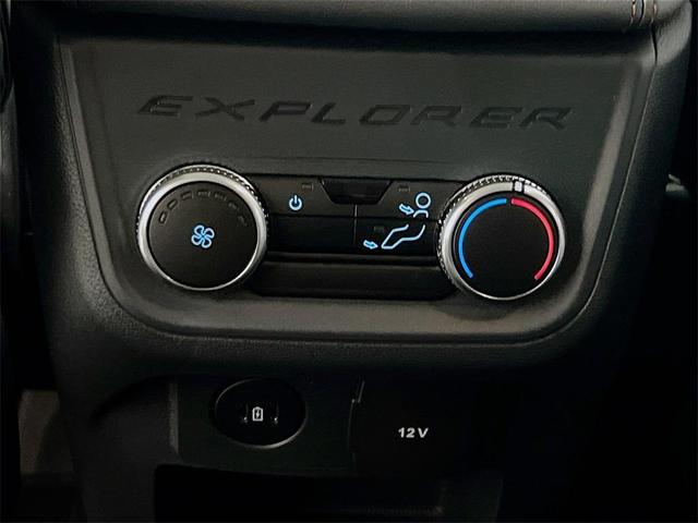 Photo of 2025 Agate Black Metallic Ford Explorer