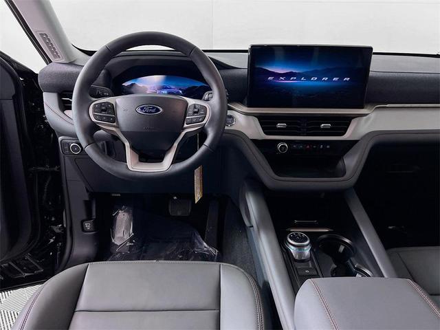 Photo of 2025 Agate Black Metallic Ford Explorer