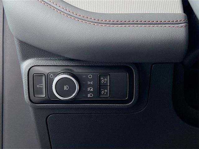 Photo of 2025 Agate Black Metallic Ford Explorer
