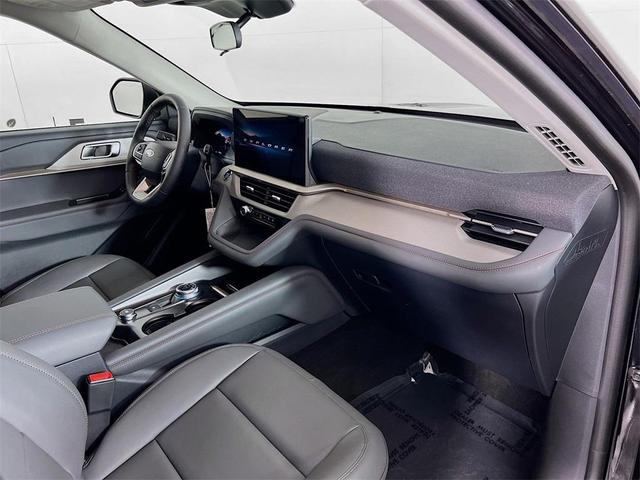 Photo of 2025 Agate Black Metallic Ford Explorer