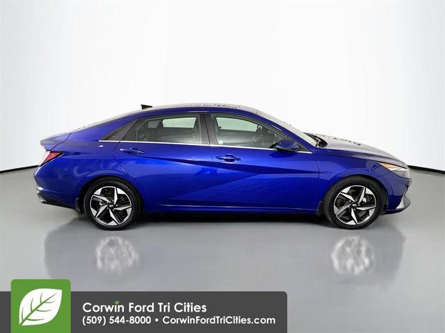 Photo of 2021 Intense Blue Hyundai ELANTRA