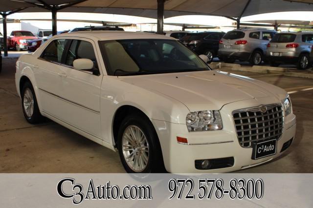 2008 Chrysler 300