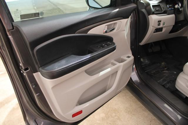 Photo of 2018 Modern Steel Metallic Honda Pilot