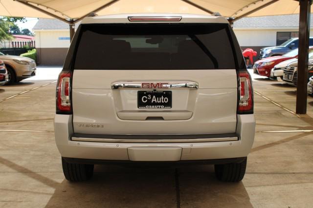 Photo of 2016 Quicksilver Metallic GMC Yukon