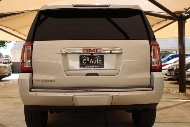 Photo of 2016 Quicksilver Metallic GMC Yukon