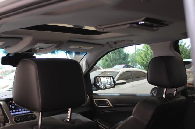 Photo of 2016 Quicksilver Metallic GMC Yukon