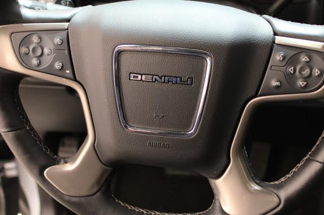 Photo of 2016 Quicksilver Metallic GMC Yukon