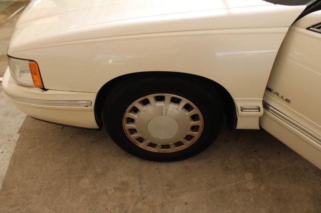 Photo of 1999 Cotillion White Cadillac DeVille